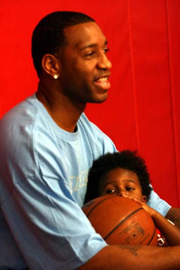 角彼此牵制 角彼此牵制